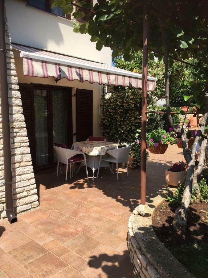 Apartman Alberta Porec Ngoại thất bức ảnh