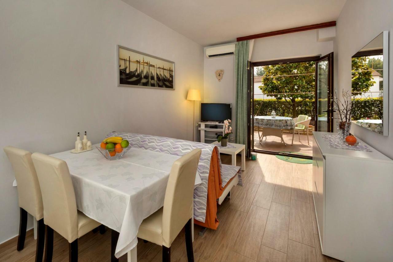 Apartman Alberta Porec Ngoại thất bức ảnh